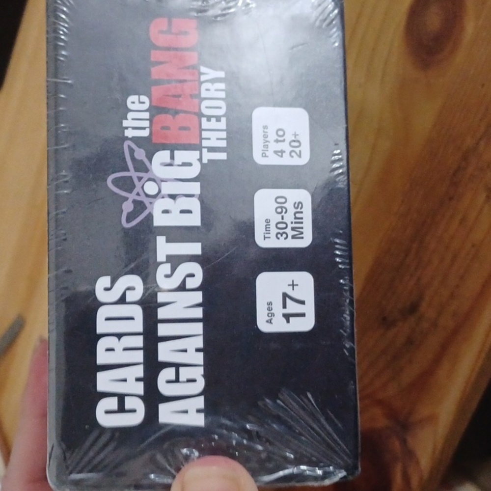 NEW Cards Against Big Bang Theory Game - Picture 2 of 4